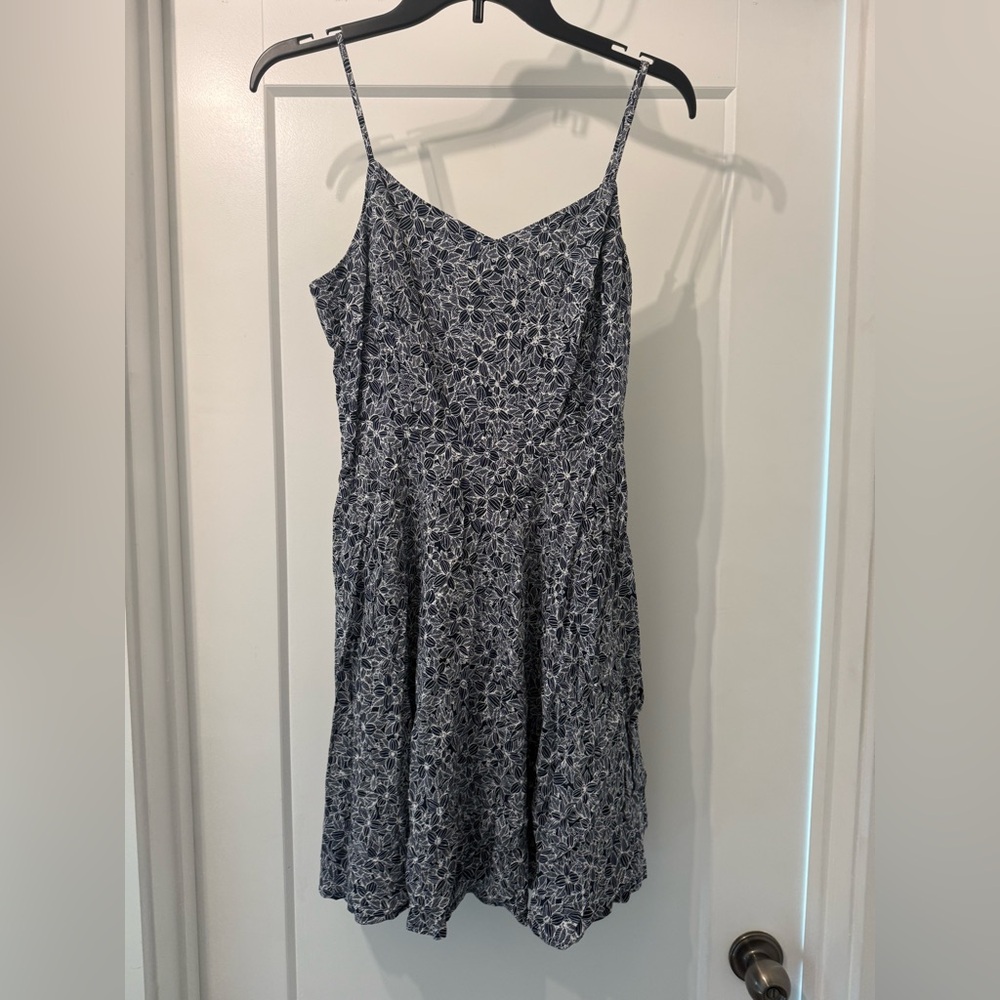 Women’s Old Navy Blue Floral Patterned Dres M